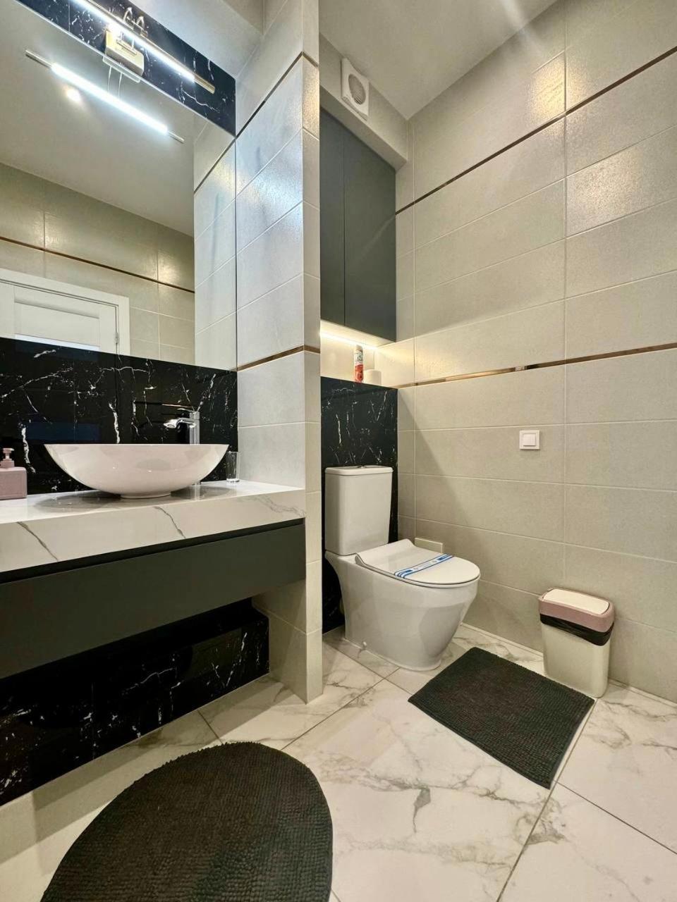 Apartpoltava Premium Дизайн Закритий Жк Пилипа Орлика 26 외부 사진